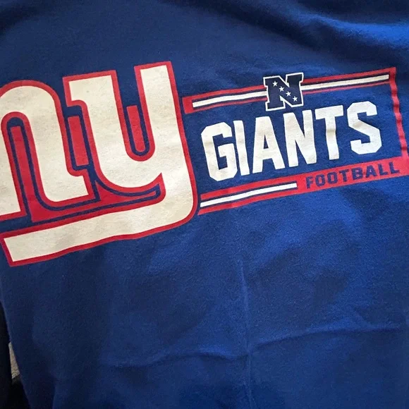 NFL Giants Blue Short Sleeve Tee - Picture 2 of 4